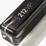 212 VIP Black Carolina Herrera Eau de Parfum