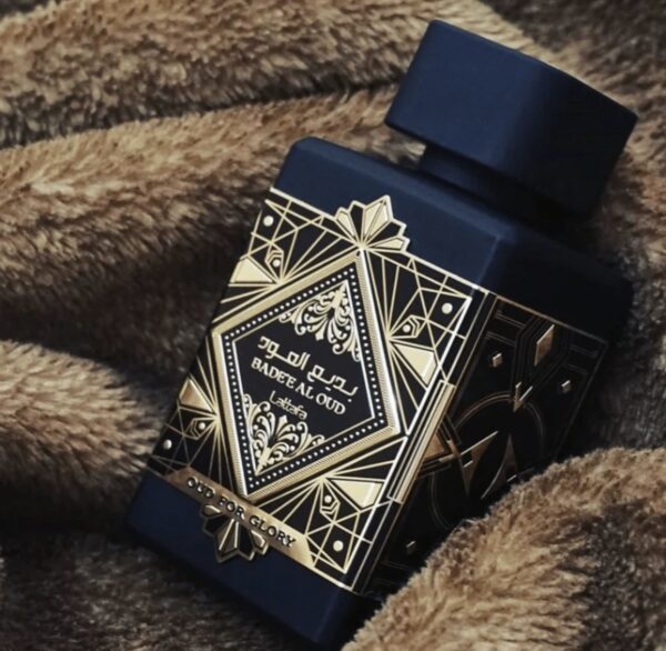 Bade'e Al Oud for Glory Lattafa EDP 100mL